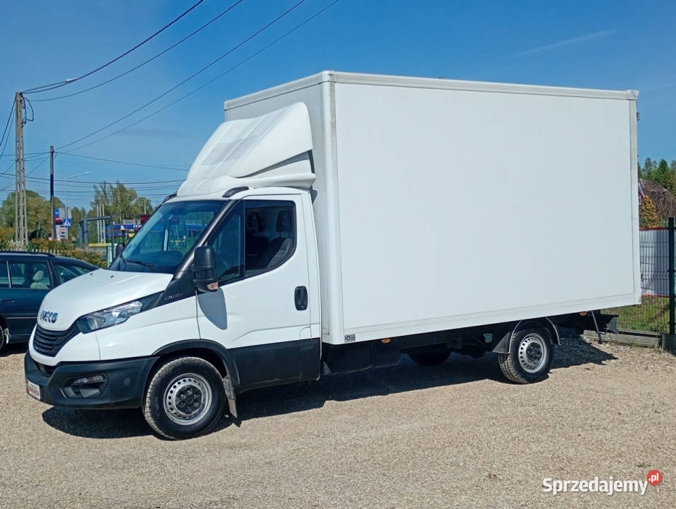 Iveco Daily 35S14 klima 3 osobowy pojedyńcze komputer pokładowy Iveco Samochody dostawcze Chełm Śląski
