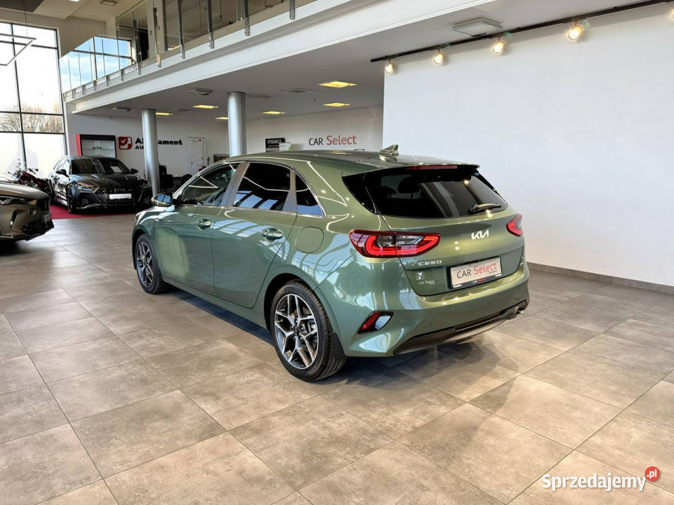 Kia Ceed LBL 15TGDI 140 DCT 20242025 r salon I światła LED