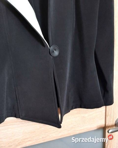 Marynarkażakiet czarna jednostronna biała klapa sprzedam