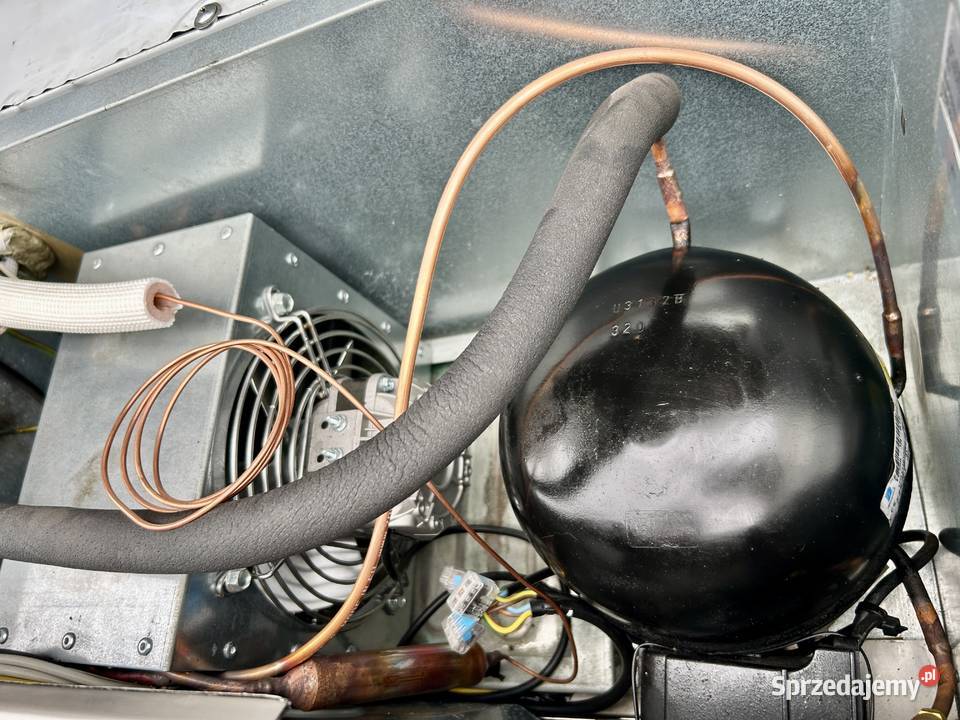 SZAFA CHŁODNICZA ELECTROLUX 400L LODÓWKA Krępsko sprzedam