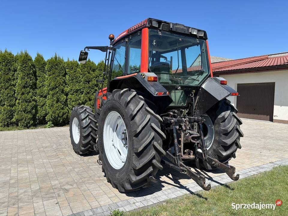 Valtra Valmet 6250 z ładowaczem Grabów Szlachecki sprzedam