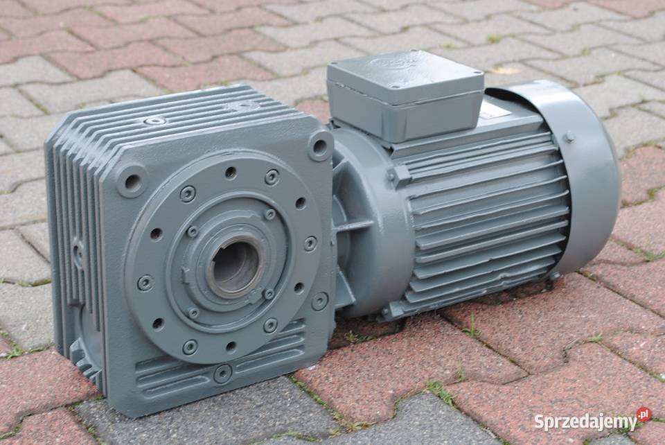 Motoreduktor kątowy 4kw 134obrmin firmy ABM Kargowa