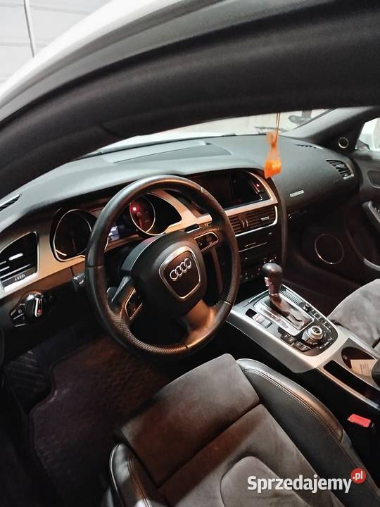 Sprzedam piękną audi A5 Michałówka sprzedam
