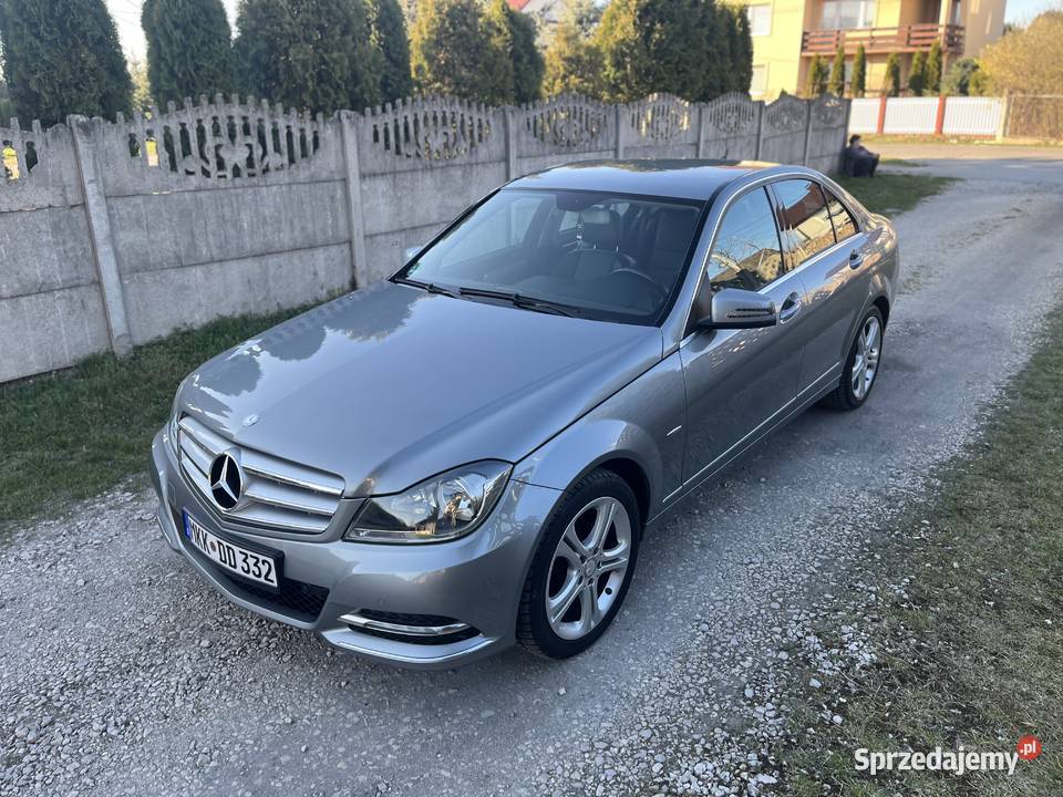 Mercedes w204 18 benzyna manualna Klasa C świętokrzyskie sprzedam