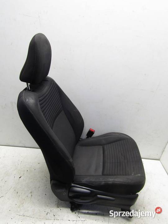 FOTEL PASAŻERA PRAWY PRZÓD TOYOTA YARIS III LIFT osobowe