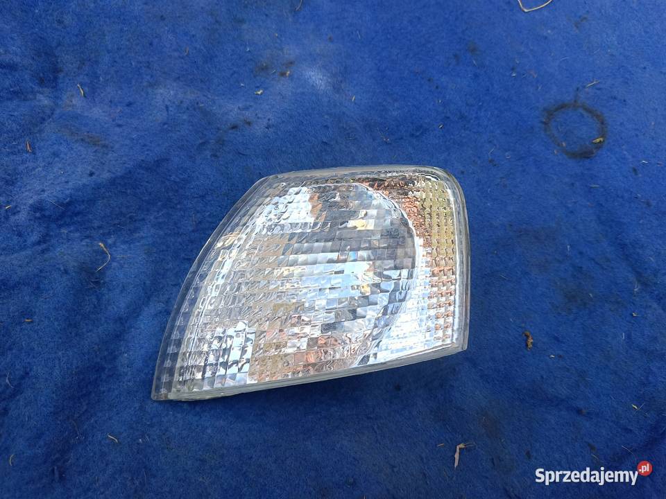 Kierunkowskaz Lewy Przód Passat B5 p5 Myszków