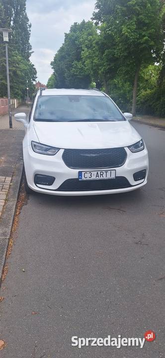 Chrysler Pacifica doinwestowana Toruń