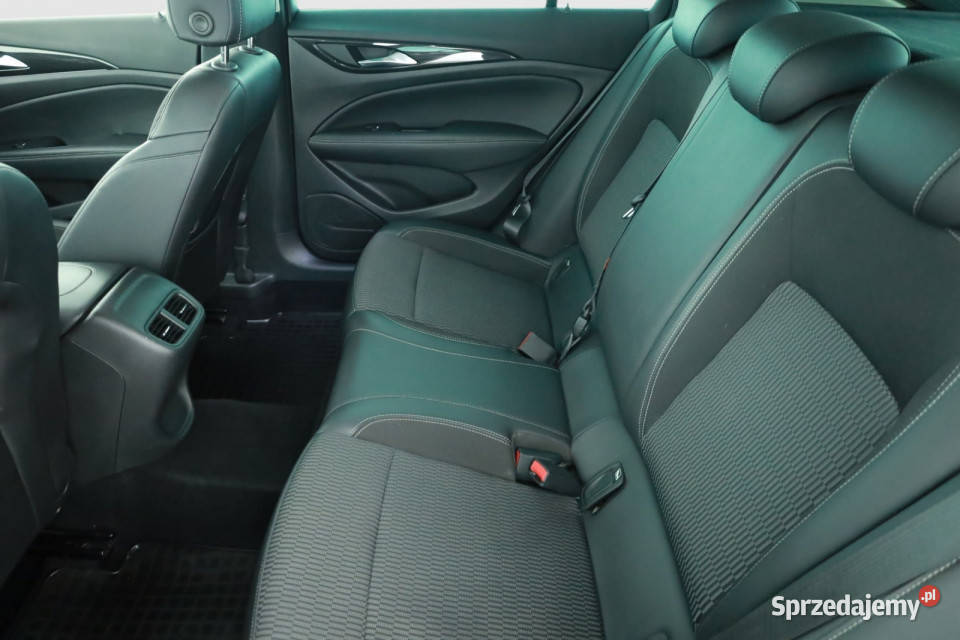Opel Insignia 15 CDTI skórzana tapicerka Piaseczno