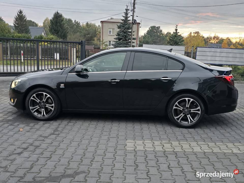 Opel Insignia 2015r benzyna 20 Turbo 250 koni mazowieckie