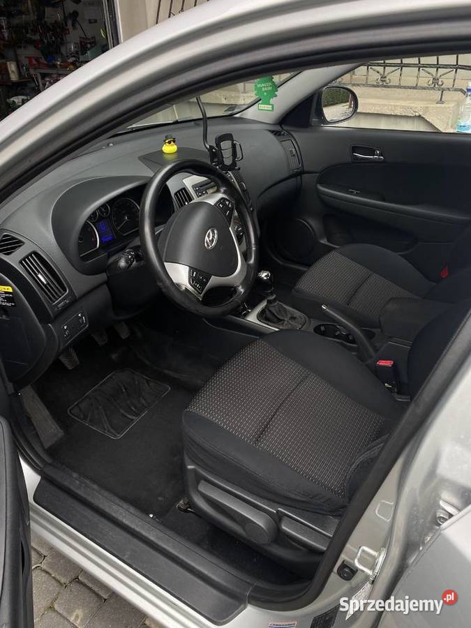 Hyundai i30 16 Diesel manualna Łaszczówka-Kolonia