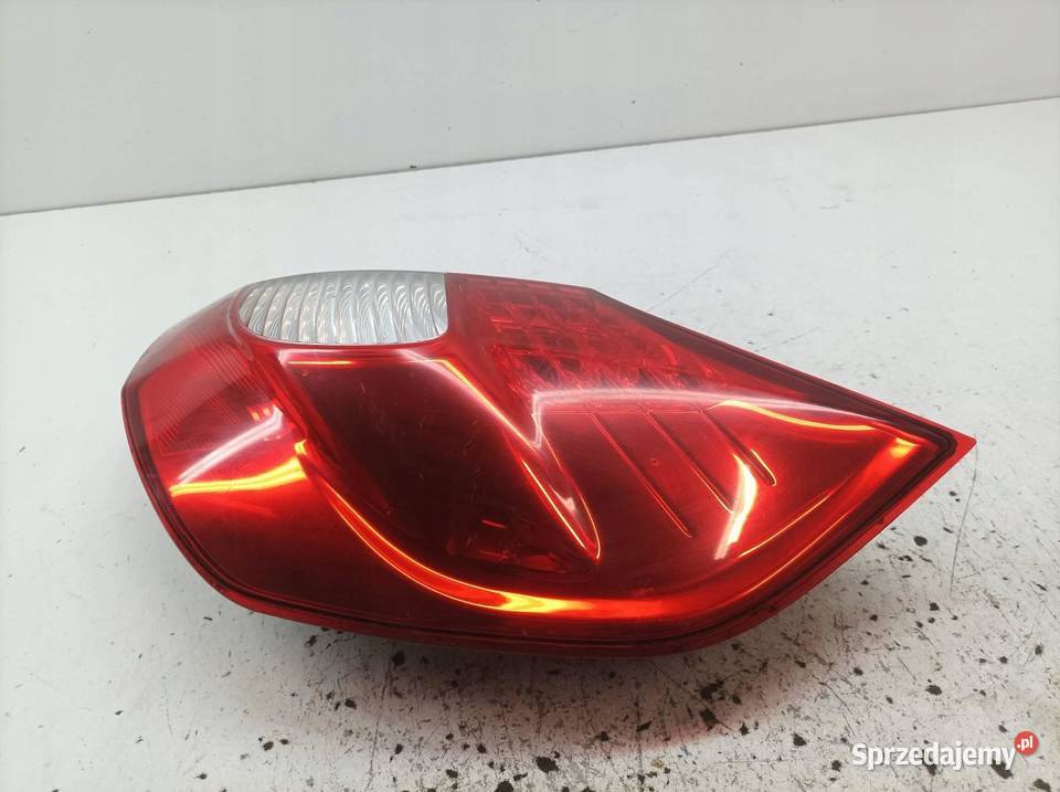 LAMPA TYŁ PRAWA LIFT LED 8200474327A Renault osobowe