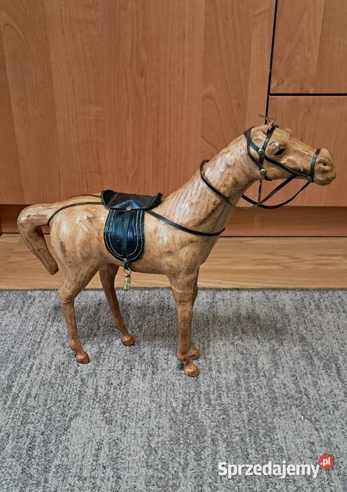 Figura Rzeźba KOŃ ze skóry dekoracja Unikat Pozostałe Suwałki