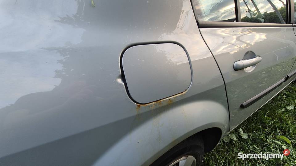 Renault Megane II 19 dCi 120 2004 uszkodzone 4/5 świętokrzyskie sprzedam