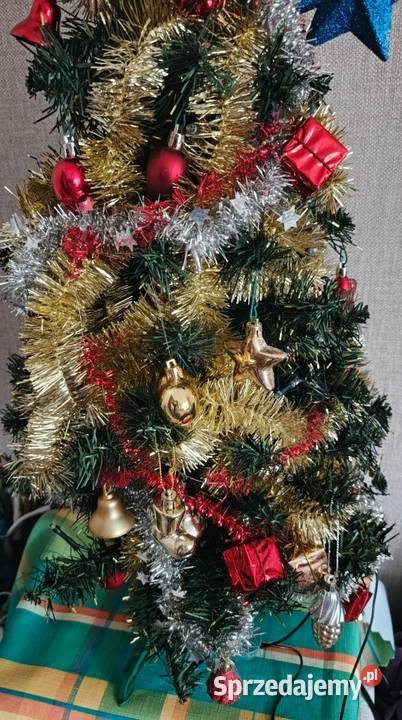 Sztuczna choinka z lampkami i bombkami wielokolorowy Boże Narodzenie Łódź
