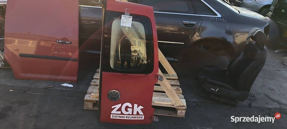 DRZWI PRAWE TYŁ VOLKSWAGEN CADDY III LK3A Lipno