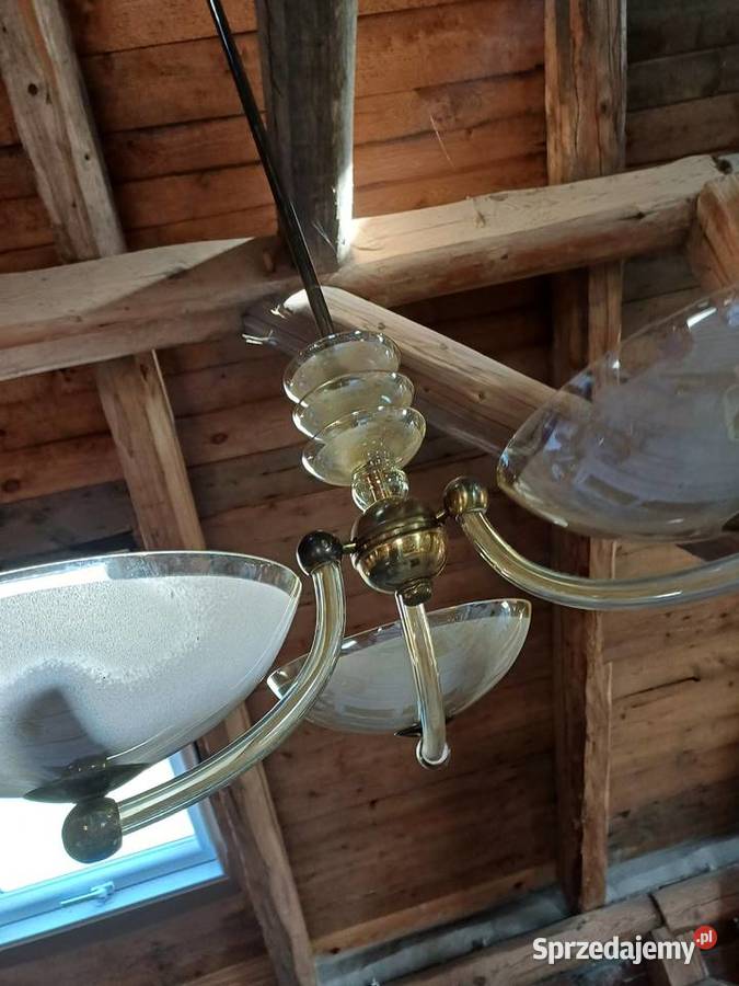 Stary żyrandol z lat 30 ubiegłego wieku materiał Lubań