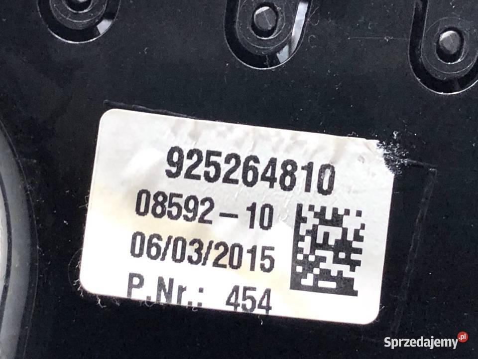 KRATKA NAWIEWU PRZÓD ŚRODKOWA BMW F16 9252648