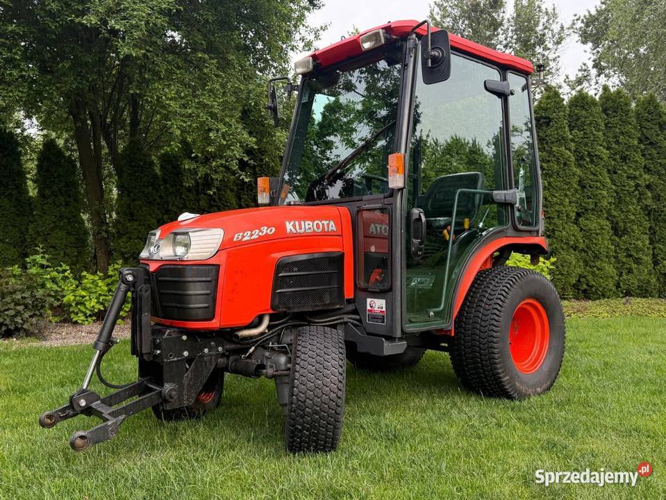 Kubota B2230 teaktor komunalny ciągnik Częstochowa