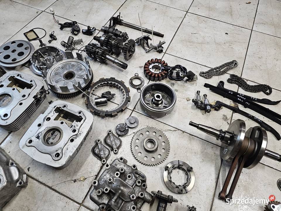 Suzuki VL 125 Intruder silnik części wał głowica Jelenia Góra