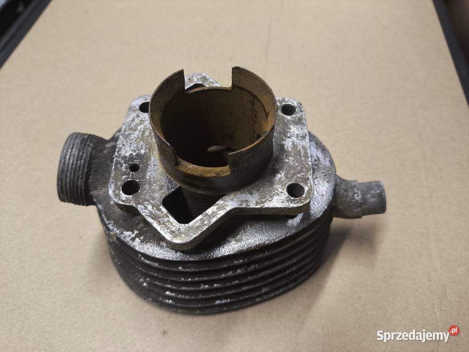 Cylinder pod gaźnik G12 romet komar sztywniak Cylindry, głowice, pierścienie Lutoryż