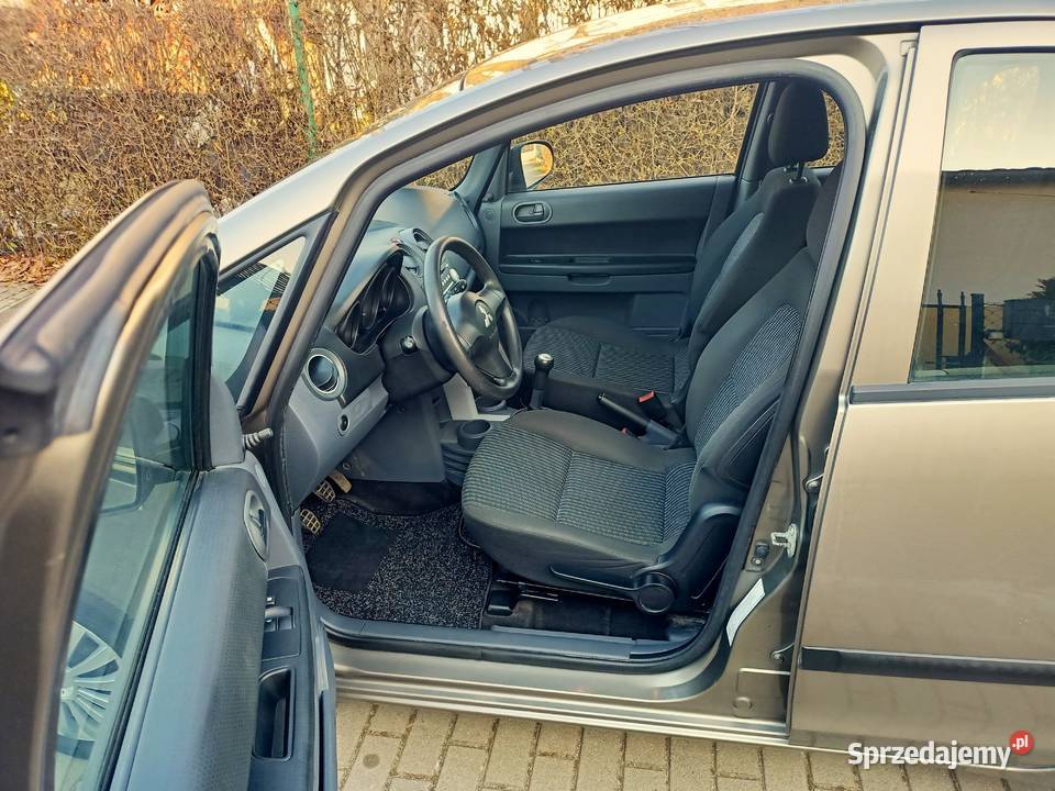 Mitsubishi Colt 11 Benzyna 130oookm Klima 5