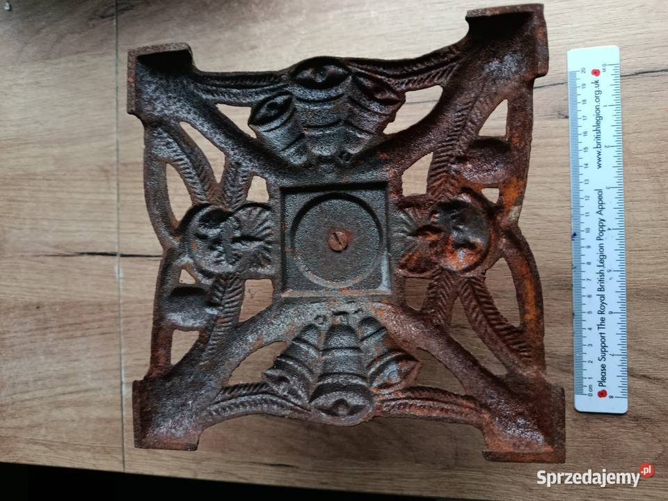 Stojak pod choinkę używany dzwonki Choszczno