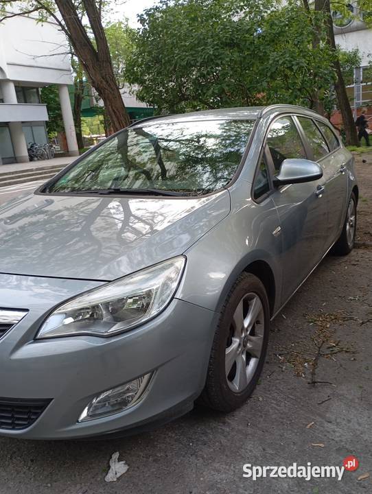 Auto idealnie sprawdzi się zarówno rodziny i na Wrocław