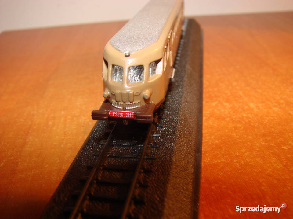 FS ALn 556 model włoskiej lokomotywy