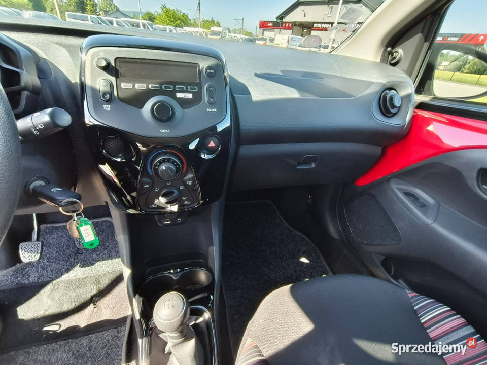 Citroen C1 10 benzyna 71 klimatyzacja ledyniski Kęty