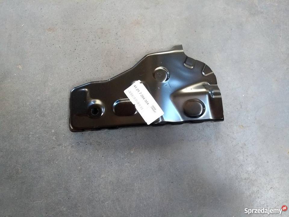 BMW F20 F21 F22 blacha wnęki koła prawego tył Pilzno