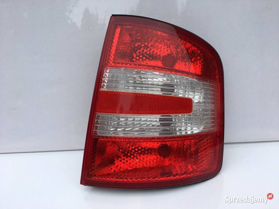 SKODA FABIA 2 LIFT KOMBI PRAWA Ostroróg