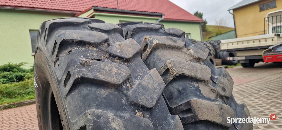 100020 1000r20 REZIN 80 bieżnik