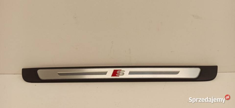 AUDI A3 8Y LISTWA PROGOWA PRAWA 8Y0947418A LED dolnośląskie