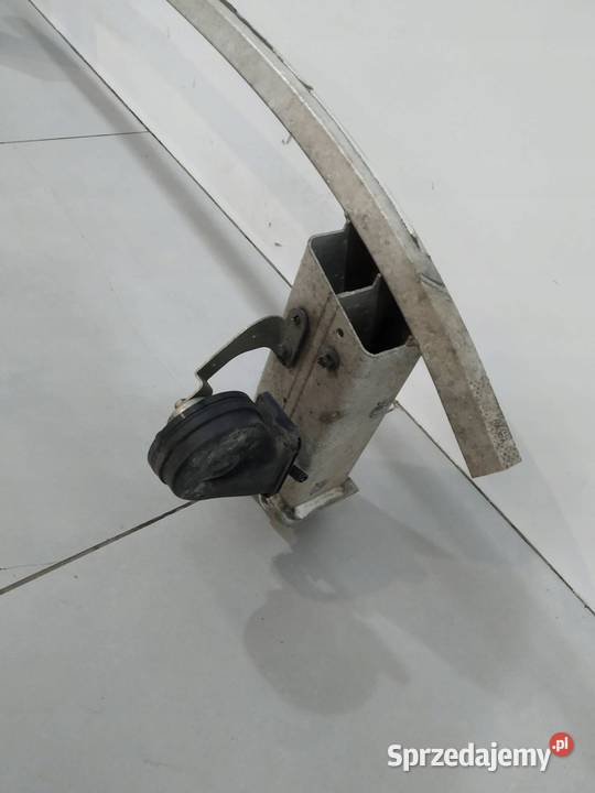 WZMOCNIENIE ZDERZAKA DOLNE Volvo V60 II 2018