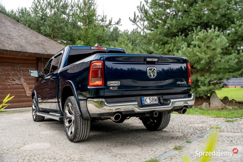 RAM 1500 57 V8 HEMI Crew Cab LONG HORN LIMITED Ropczyce