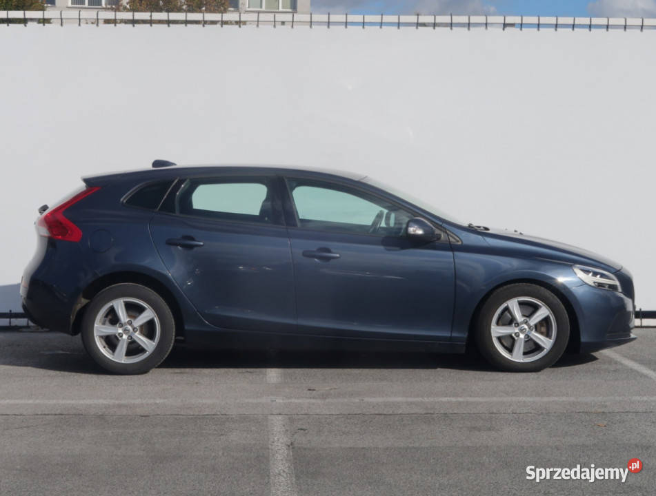 Volvo V40 20 D2 Lublin