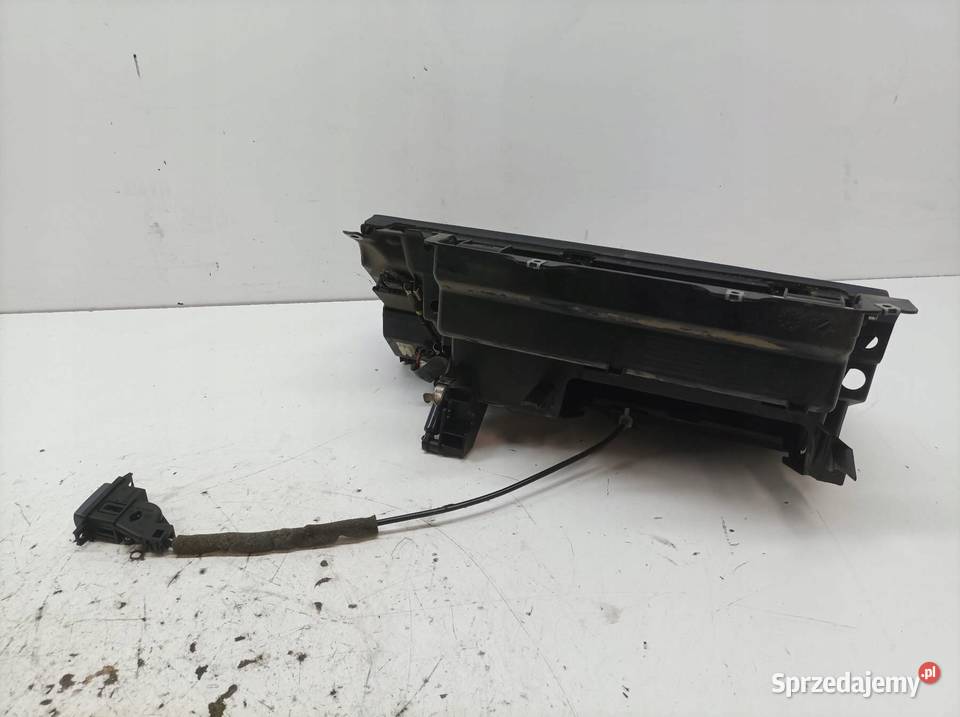 SCHOWEK PRAWY PASAŻERA DESKI 7027427 Bmw Seria 7