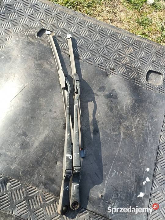 Ramiona wycieraczek przednich Saab 93 9802r Szczecin