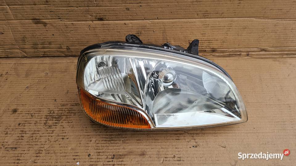 Suzuki Ignis FH 0003 lampa lampy przód przednie Legnica