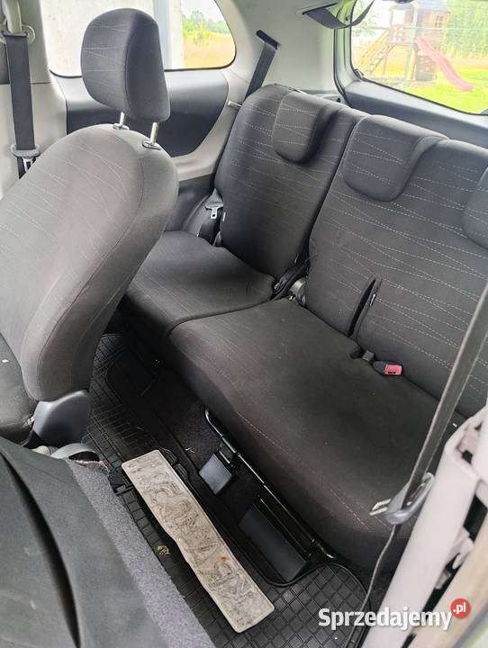 Toyota Yaris Rączna