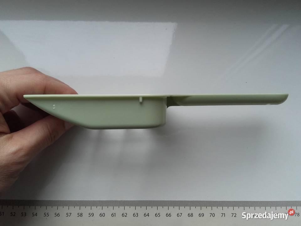 Łopatka plastikowa do kuwety kota w celu