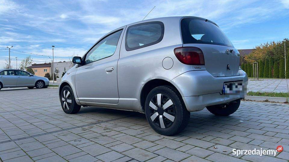 Toyota yaris 10 2000 śląskie Częstochowa sprzedam