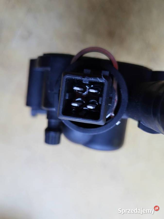 Termostat z czujnikiem do Nissan Primera P12 19