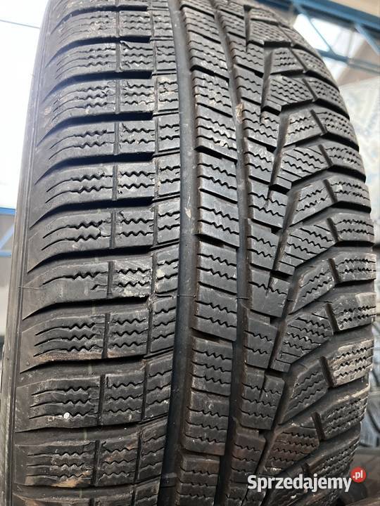 Komplet opon zimowych antyprzebiciowe 21560 r16 Samochodowe Lubrza