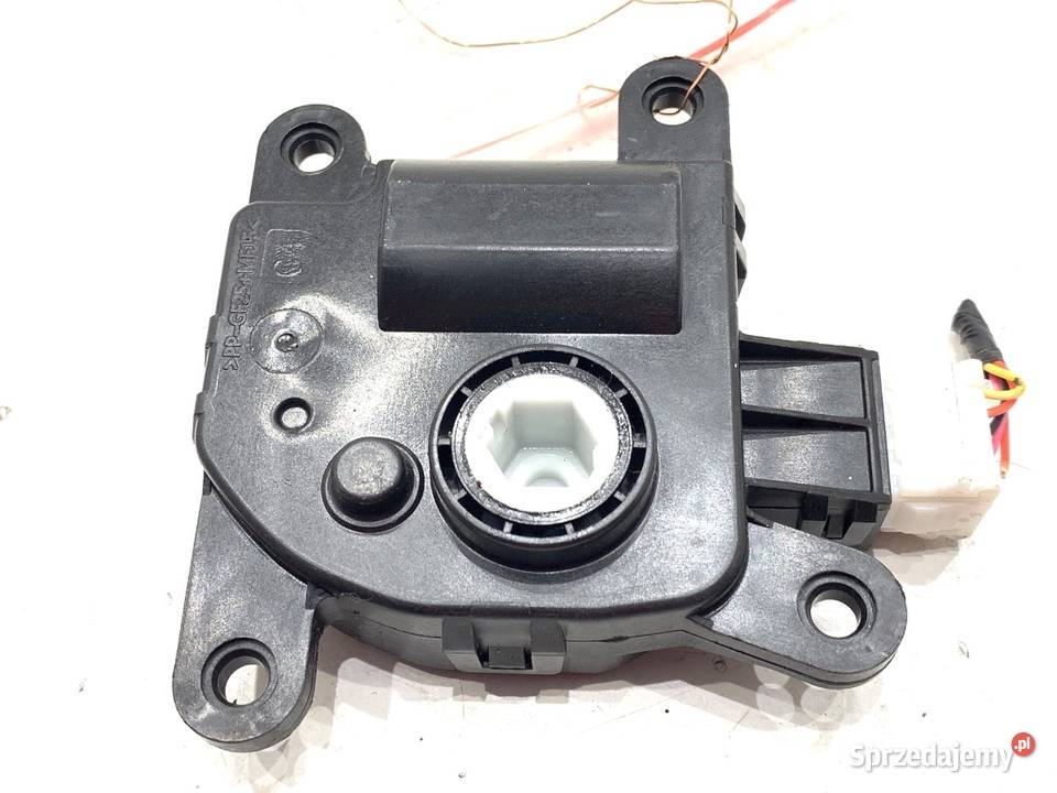 SILNIK NAGRZEWNICY HYUNDAI H400730881 KONA osobowe