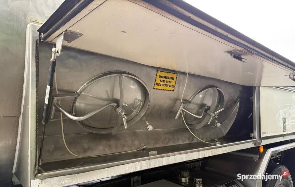 Volvo FH 16750 EUR 6 cysterna do Mleka 12777cm3 Warszawa sprzedam