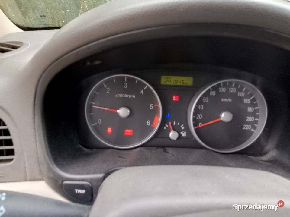 Sprzedam Hyundai accent 15 CRDi Serokomla