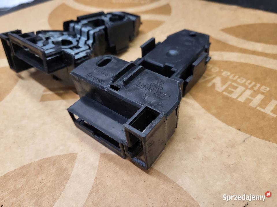 Oprawki żarówek lampa tył volkswagen Passat b2