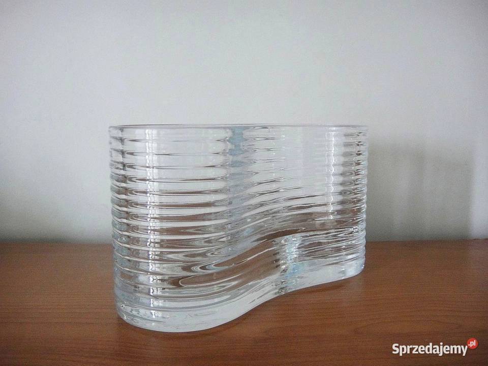 Elegancki prążkowany wazon ze szkła Porcelana i szkło