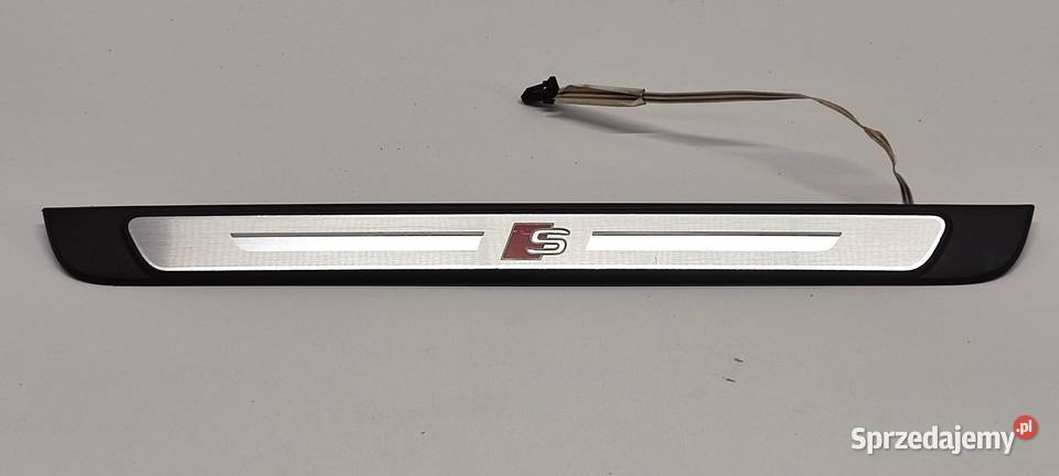 AUDI A3 8Y LISTWA PROGOWA LEWA 8Y0947417A KTL